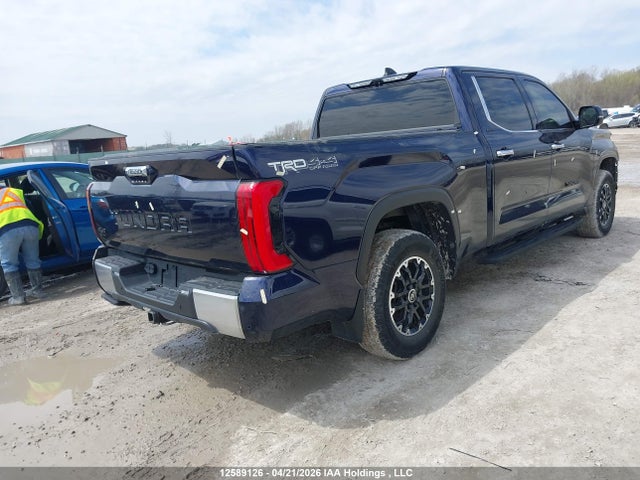 5TFJA5EC9NX007402 Toyota Tundra