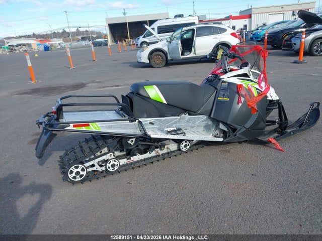 Продажа на аукционе авто 2018 Arctic Cat Snowmobile, vin: 4UF18SNW5JT115269, номер лота: 12589151
