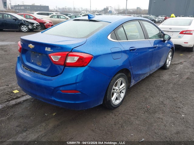 1G1BE5SMXJ7115813 Chevrolet Cruze
