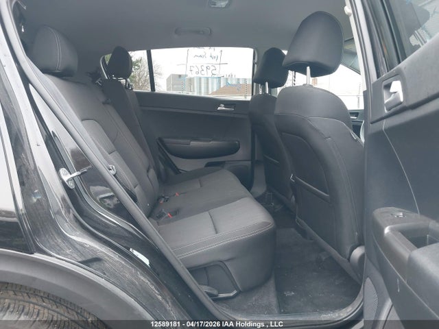 2021 Kia Sportage Lx მანქანა იყიდება აუქციონზე, vin: KNDPM3AC2M7861237, აუქციონის ნომერი: 12589181