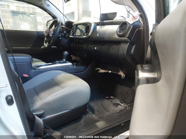2023 Toyota Tacoma Double Cab/sr5/trd Sport/trd Off Road მანქანა იყიდება აუქციონზე, vin: 3TYDZ5BNXPT025755, აუქციონის ნომერი: 12589201