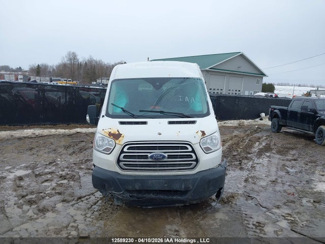 1FMZK1CM6HKA92832 Ford Transit-150 Xlt