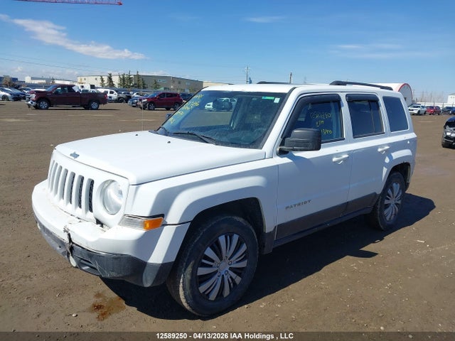 2015 Jeep Patriot Sport/north მანქანა იყიდება აუქციონზე, vin: 1C4NJRAB4FD411474, აუქციონის ნომერი: 12589250