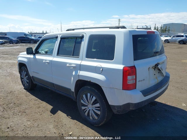 2015 Jeep Patriot Sport/north მანქანა იყიდება აუქციონზე, vin: 1C4NJRAB4FD411474, აუქციონის ნომერი: 12589250