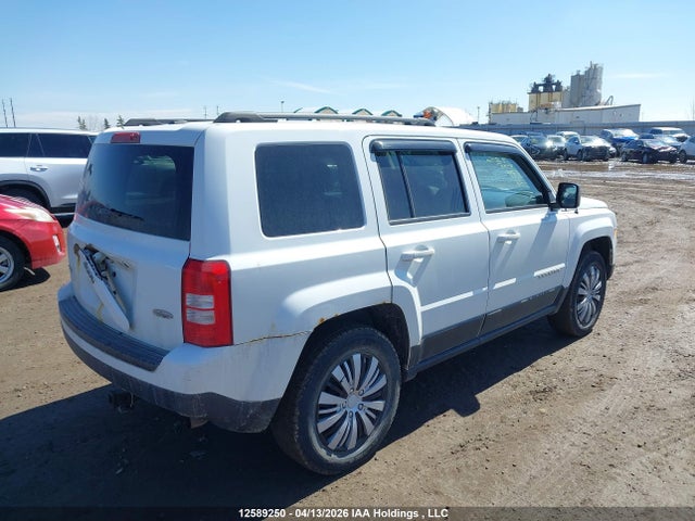 2015 Jeep Patriot Sport/north მანქანა იყიდება აუქციონზე, vin: 1C4NJRAB4FD411474, აუქციონის ნომერი: 12589250