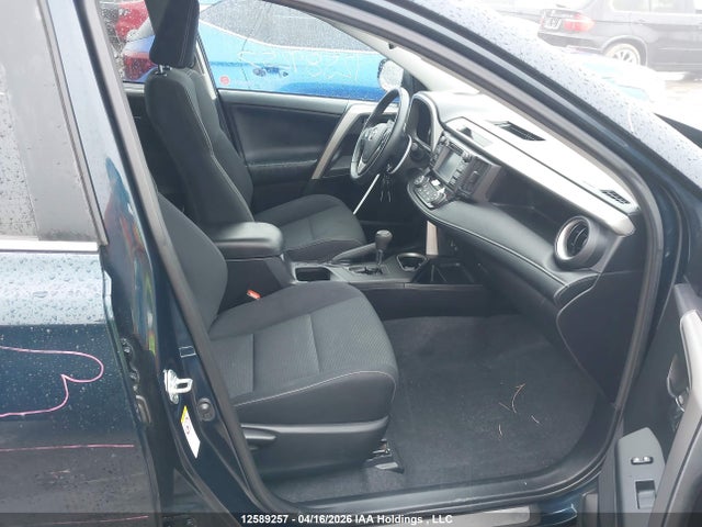 2017 Toyota Rav4 Xle მანქანა იყიდება აუქციონზე, vin: 2T3RFREV3HW666646, აუქციონის ნომერი: 12589257