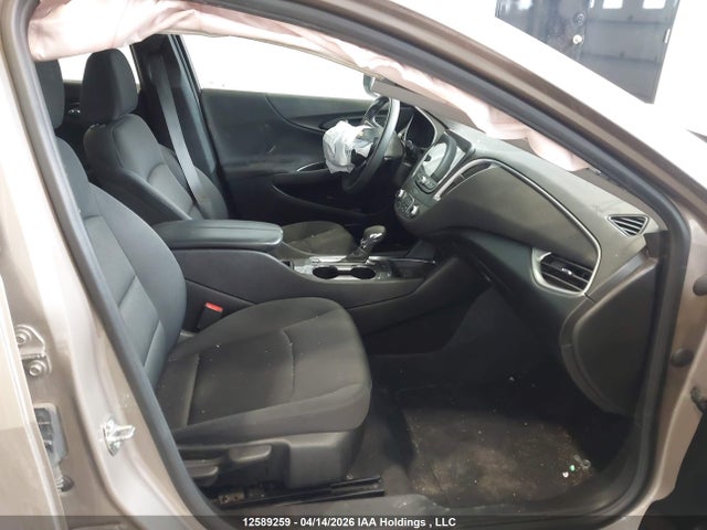 1G1ZD5ST3PF141273 Chevrolet MALIBU 1LT