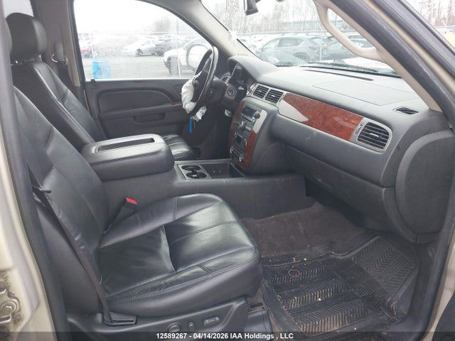 2010 Chevrolet Tahoe K1500 Lt მანქანა იყიდება აუქციონზე, vin: 1GNUKBE08AR155013, აუქციონის ნომერი: 12589267