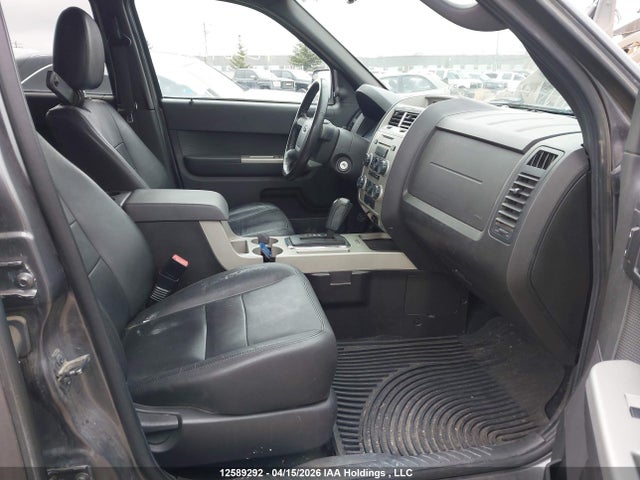 2010 Ford Escape Xlt მანქანა იყიდება აუქციონზე, vin: 1FMCU9DG7AKC21142, აუქციონის ნომერი: 12589292