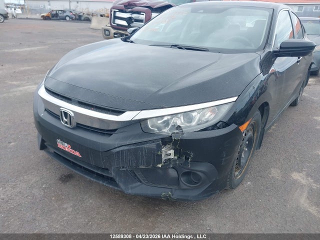 12589308 :رقم المزاد ، 2HGFC2F62JH021116 vin ، 2018 Honda Civic Se مزاد بيع