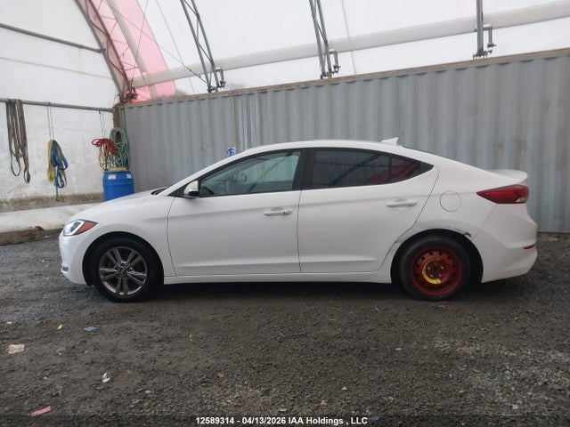 KMHD84LF3JU661111 Hyundai Elantra Gl Se