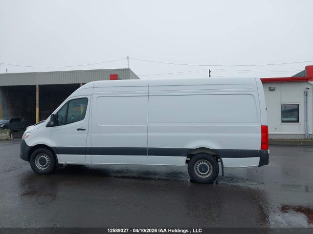 12589327 :رقم المزاد ، W1Y4KCHY5SP790022 vin ، 2025 Mercedes-benz Sprinter 2500 مزاد بيع