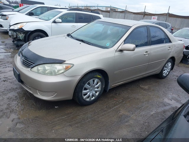 2005 Toyota Camry Le/se/std/xle მანქანა იყიდება აუქციონზე, vin: 4T1BE32K25U029960, აუქციონის ნომერი: 12589335