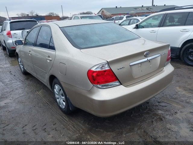 2005 Toyota Camry Le/se/std/xle მანქანა იყიდება აუქციონზე, vin: 4T1BE32K25U029960, აუქციონის ნომერი: 12589335