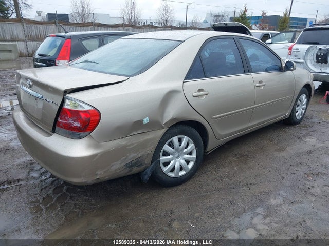 2005 Toyota Camry Le/se/std/xle მანქანა იყიდება აუქციონზე, vin: 4T1BE32K25U029960, აუქციონის ნომერი: 12589335