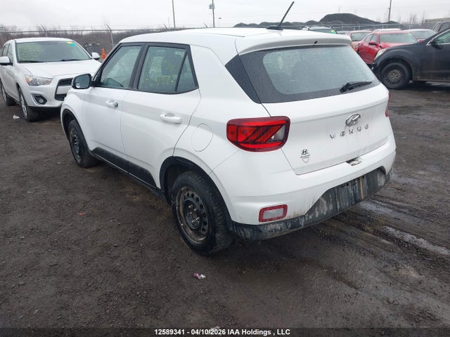 Hyundai Venue Essential 2023 KMHRB8A3XPU278007 Image 3