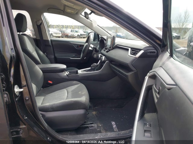 2021 Toyota Rav4 Le მანქანა იყიდება აუქციონზე, vin: 2T3B1RFV6MC171450, აუქციონის ნომერი: 12589364