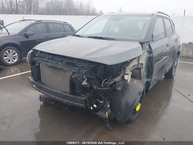 KNDEPCAA5R7617165 KIA Seltos
