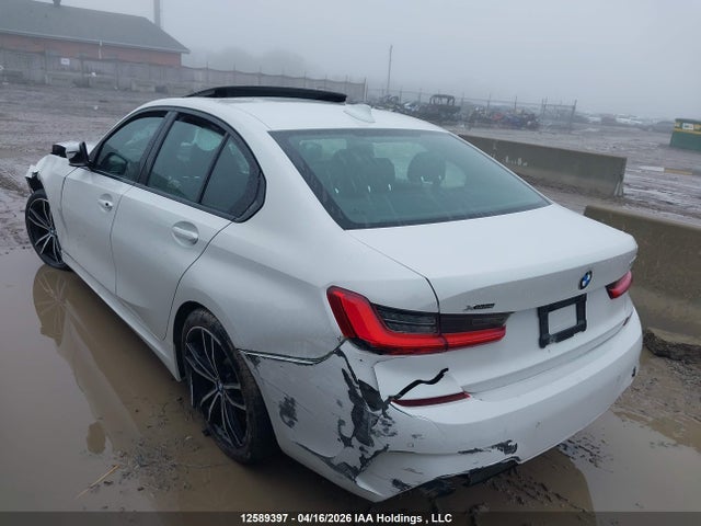 3MW5R7J0XL8B12038 BMW 330XI