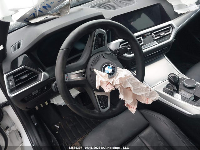 3MW5R7J0XL8B12038 BMW 330XI