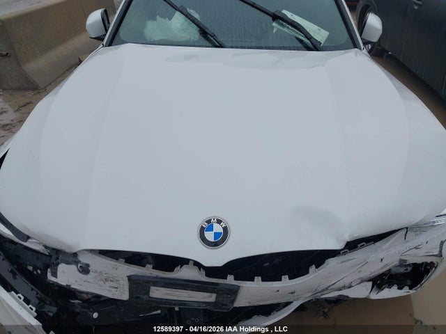 3MW5R7J0XL8B12038 BMW 330XI