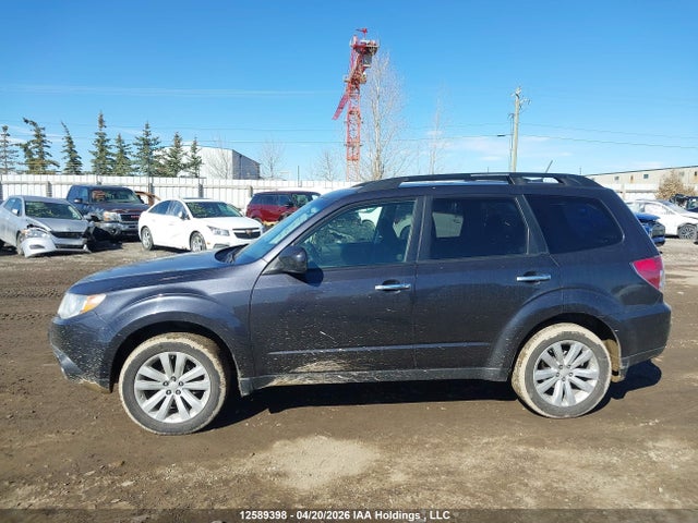 12589398 :رقم المزاد ، JF2SHCDCXBH772938 vin ، 2011 Subaru Forester 2.5x Premium مزاد بيع