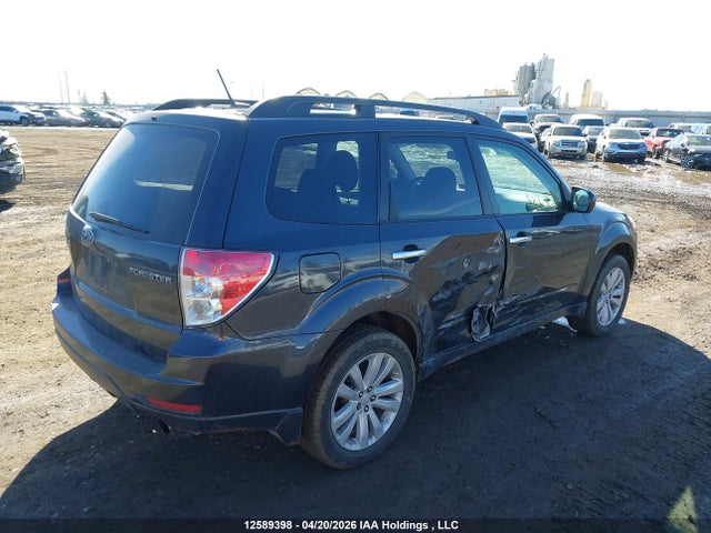 12589398 :رقم المزاد ، JF2SHCDCXBH772938 vin ، 2011 Subaru Forester 2.5x Premium مزاد بيع
