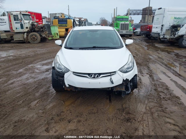 2014 Hyundai Elantra მანქანა იყიდება აუქციონზე, vin: 5NPDH4AE1EH506880, აუქციონის ნომერი: 12589404