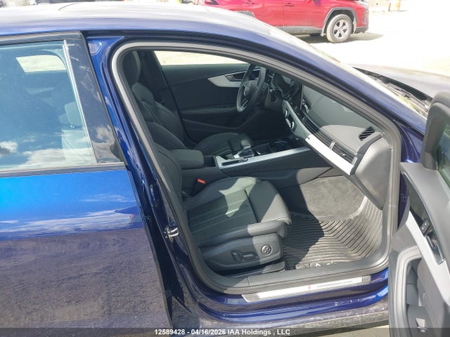 Aukcja sprzedaży 2023 Audi A4 45 Progressiv, vin: WAUEAAF40PA052104, numer aukcji: 12589428