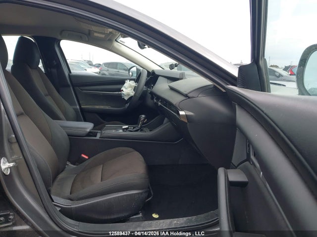 JM1BPBCL4M1343027 Mazda 3 Preferred