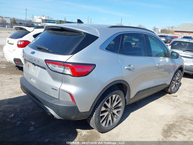 12589439 :رقم المزاد ، 1FMCU9DZ7LUA41166 vin ، 2020 Ford Escape Titanium Hybrid مزاد بيع