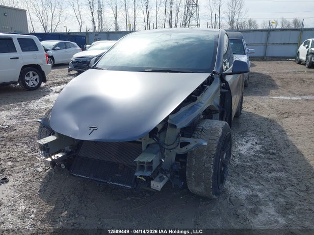 7SAYGDEE7NF432381 Tesla Model Y Long Range