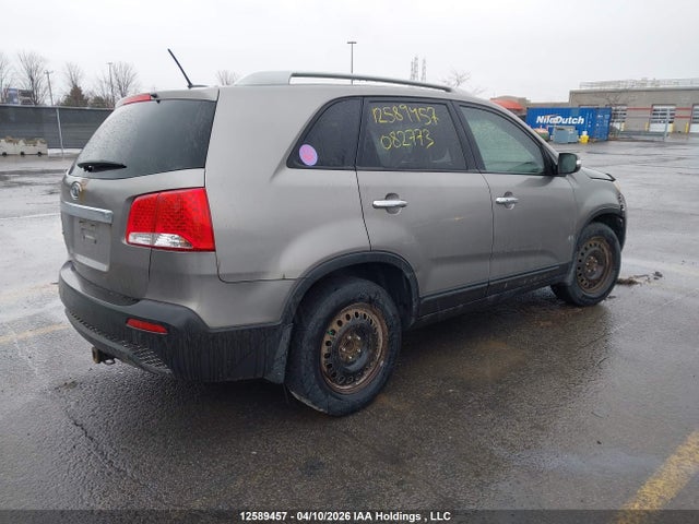 Продаж на аукціоні авто 2011 Kia Sorento, vin: 5XYKT3A23BG082773, номер лоту: 12589457