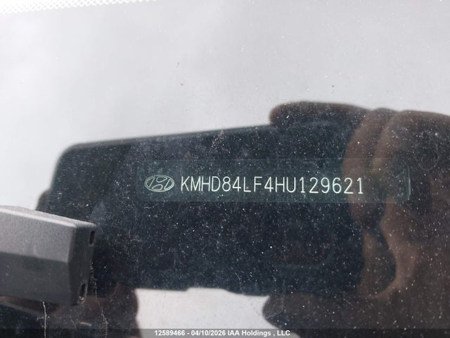 KMHD84LF4HU129621 Hyundai ELANTRA GL