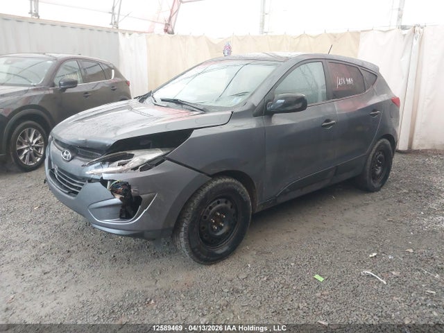 KM8JTCAF8FU096229 Hyundai TUCSON GLS