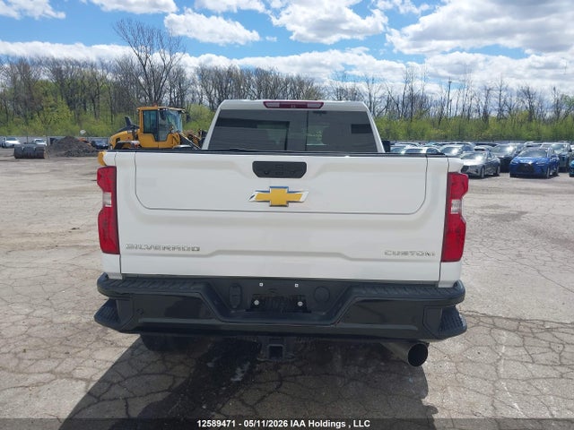 2GC4YMEY0R1266264 Chevrolet SILVERADO 2500HD