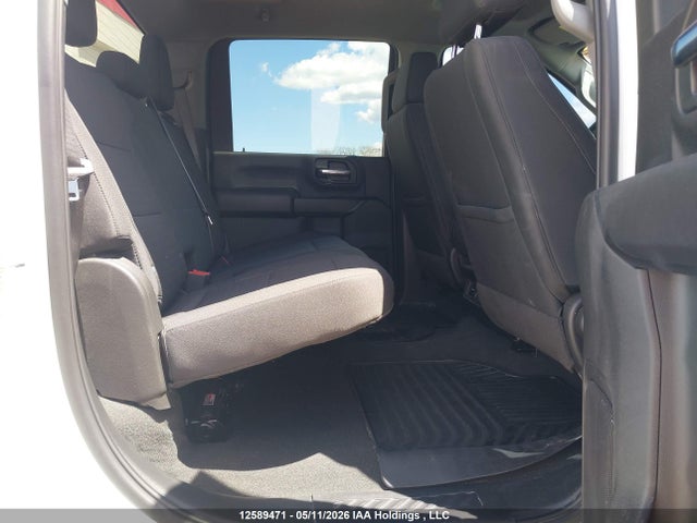 2GC4YMEY0R1266264 Chevrolet SILVERADO 2500HD
