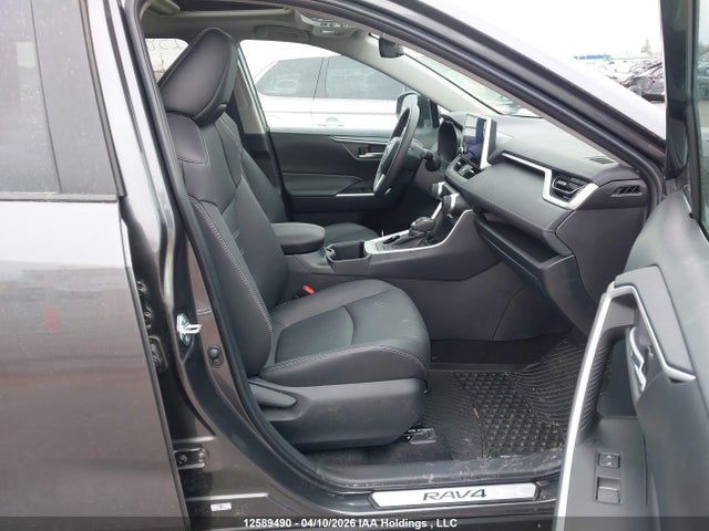 2025 Toyota Rav4 Xle/xle Premium მანქანა იყიდება აუქციონზე, vin: 2T3R1RFV8SC514884, აუქციონის ნომერი: 12589490