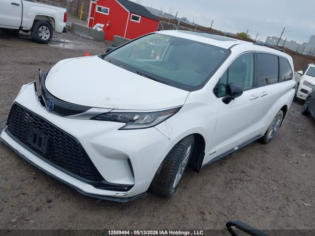 5TDGSKFC6MS037952 Toyota Sienna