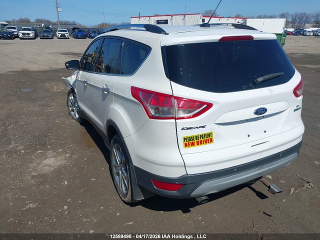 2014 Ford Escape Se მანქანა იყიდება აუქციონზე, vin: 1FMCU9G99EUE42524, აუქციონის ნომერი: 12589498