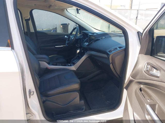 2014 Ford Escape Se მანქანა იყიდება აუქციონზე, vin: 1FMCU9G99EUE42524, აუქციონის ნომერი: 12589498