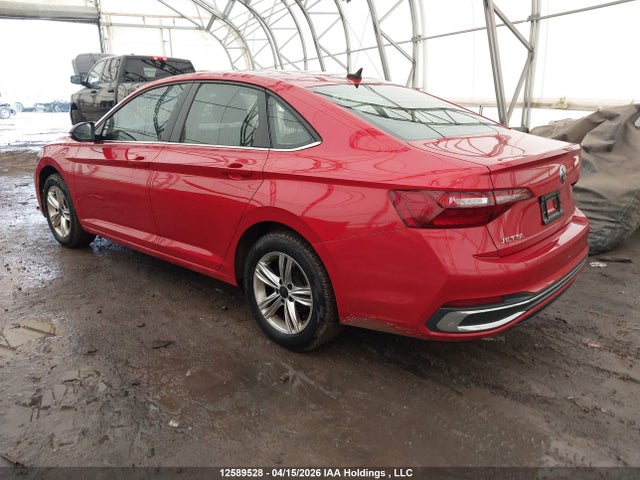 3VWGM7BU2NM002796 Volkswagen Jetta Highline