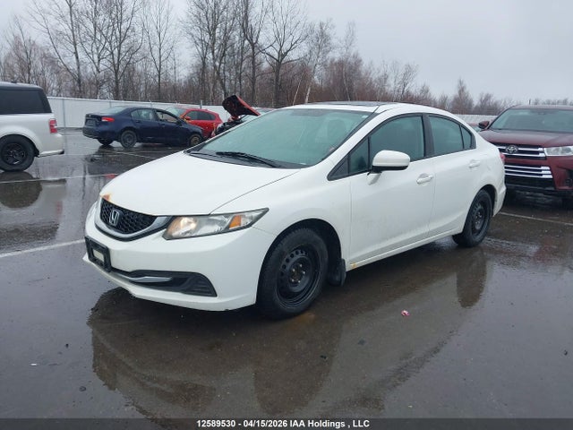Aukcja sprzedaży 2015 Honda Civic Lx, vin: 2HGFB2F57FH061628, numer aukcji: 12589530