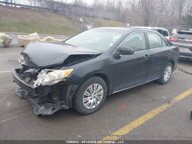 12589533 :رقم المزاد ، 4T1BF1FK1DU207562 vin ، 2013 Toyota Camry مزاد بيع