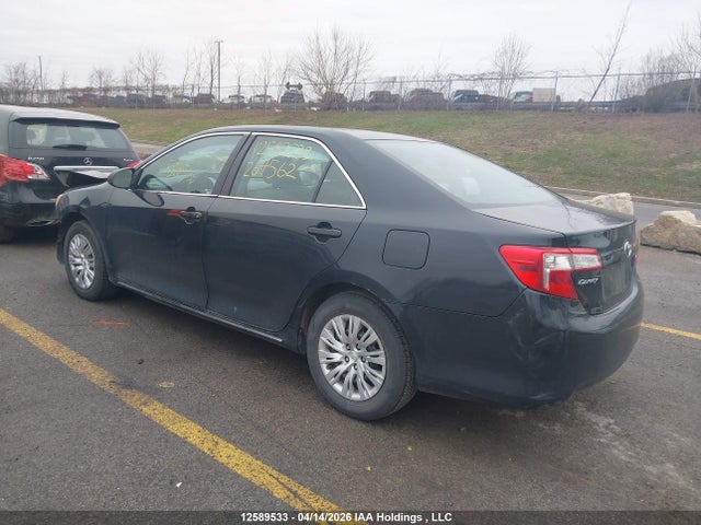 12589533 :رقم المزاد ، 4T1BF1FK1DU207562 vin ، 2013 Toyota Camry مزاد بيع