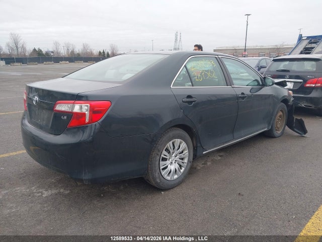 12589533 :رقم المزاد ، 4T1BF1FK1DU207562 vin ، 2013 Toyota Camry مزاد بيع