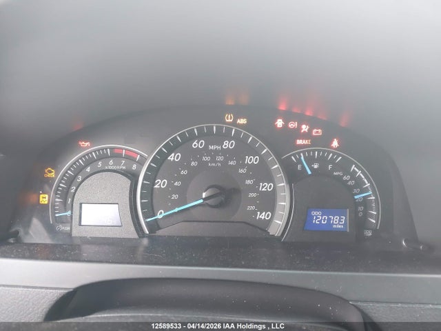 12589533 :رقم المزاد ، 4T1BF1FK1DU207562 vin ، 2013 Toyota Camry مزاد بيع