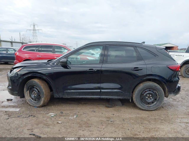 2024 Ford Escape მანქანა იყიდება აუქციონზე, vin: 1FMCU9MN2RUB21660, აუქციონის ნომერი: 12589573