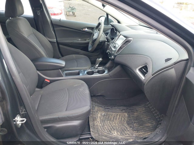 2018 Chevrolet Cruze Lt მანქანა იყიდება აუქციონზე, vin: 1G1BE5SMXJ7141120, აუქციონის ნომერი: 12589575