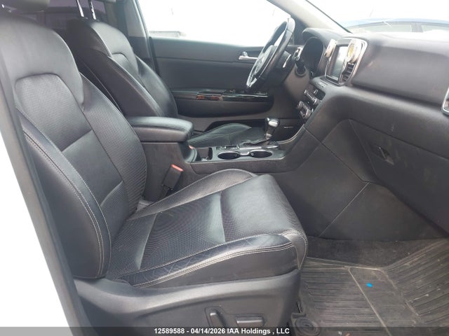 KNDPRCA61H7159962 KIA Sportage Sx